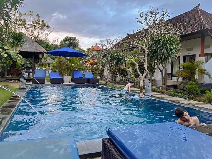 The Well House Hotell Lembongan Exteriör bild