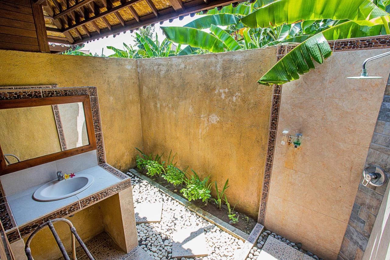 The Well House Hotell Lembongan Exteriör bild